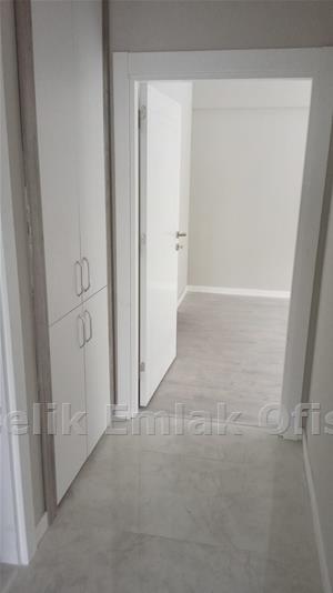 31891