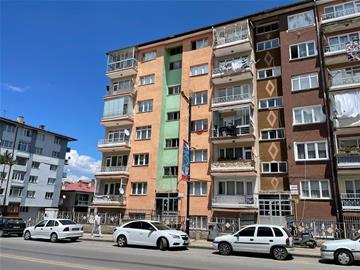MEVLANA MAH..MEVLANA CAD ÜZERİNDE KİRALIK 3+1 DAİRE..